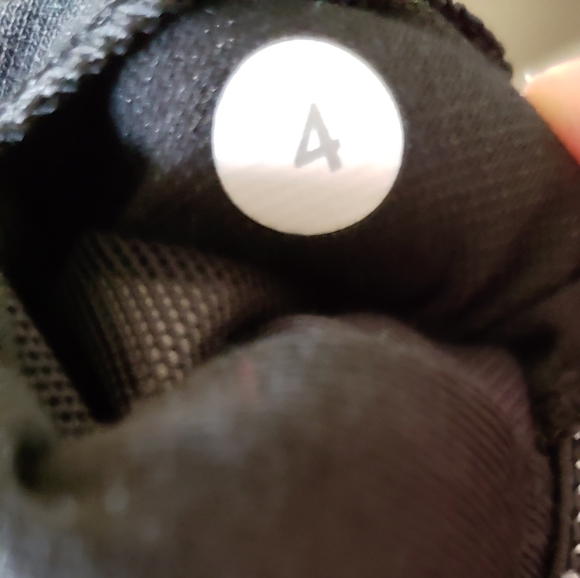 Lululemon All Sport Support Tank 4 - Picture 10 of 10